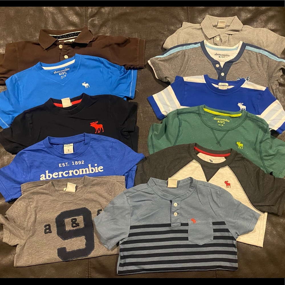 Lot of 11 Abercrombie Kids Short Sleeved Shirts Boys Size Small 9/10